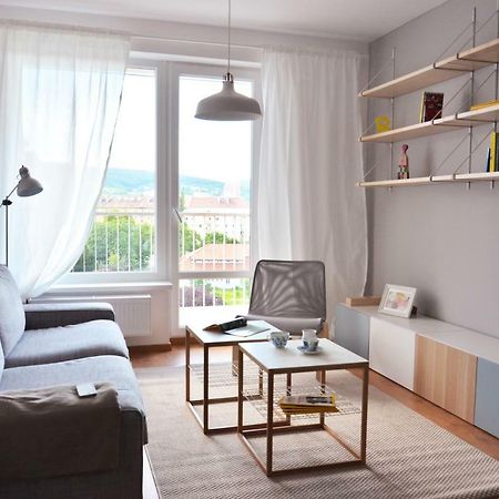 Brand New Apartment. Parking Spot Included! Bratislava Dış mekan fotoğraf